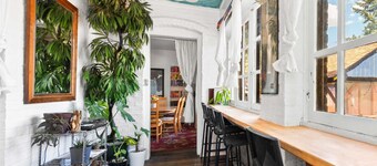 Bunk+Brew Historic Lucas House - Hostel