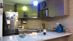 Căn hộ Cao cấp, 2 phòng ngủ, quang cảnh biển | Bếp riêng | Tủ lạnh, lò vi sóng, lò nướng, bếp nấu