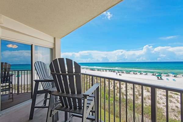 Direct Beachfront Condo on Okaloosa Island – Steps to Sand & Surf