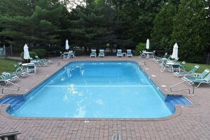 Ulkouima-allas, lämmitetty uima-allas