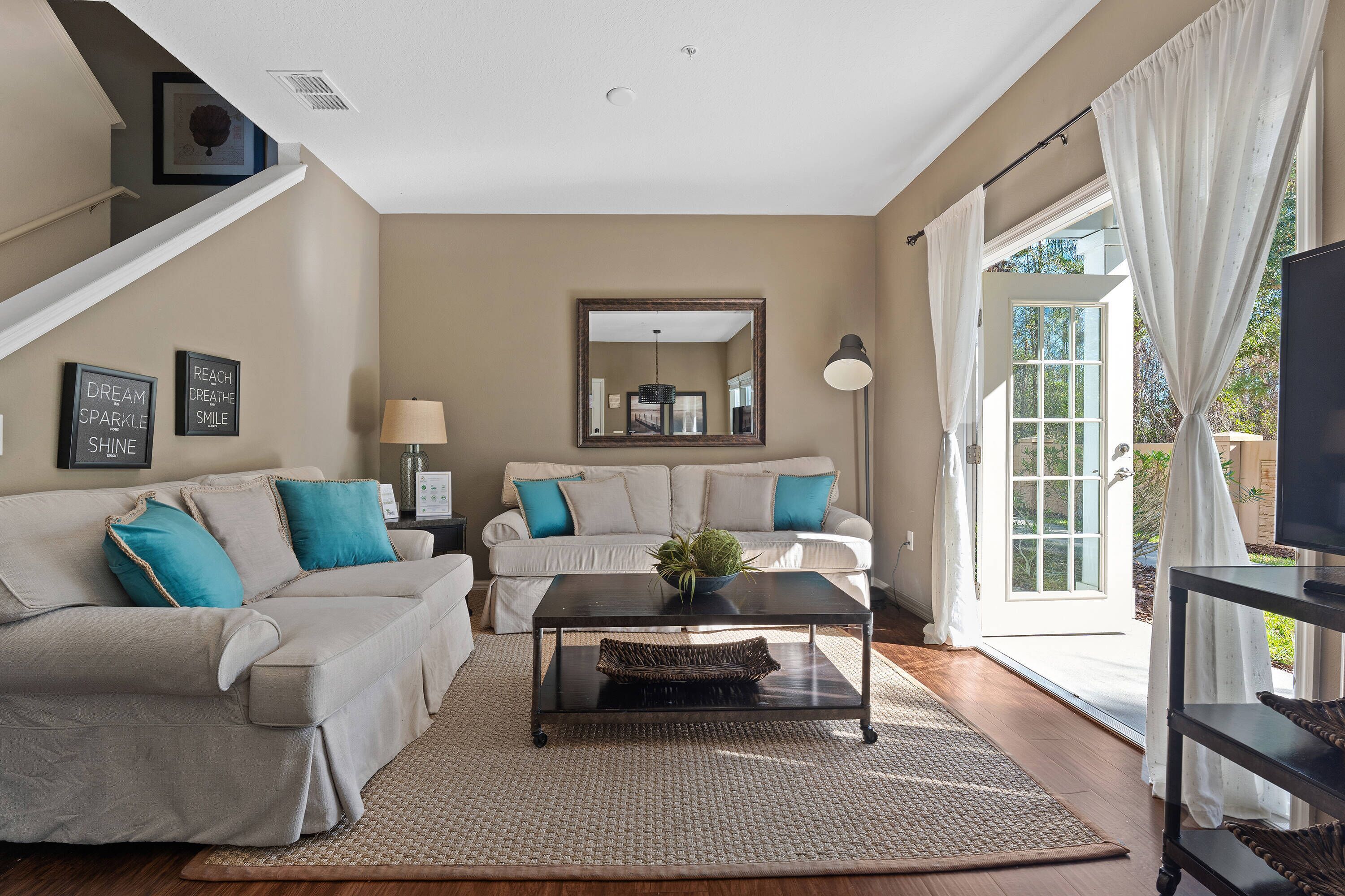 Charming Townhouse 4 BR up to 12 people WL8972