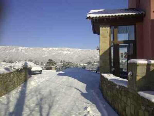 Property grounds - Nefeli Guesthouse (Grevena)