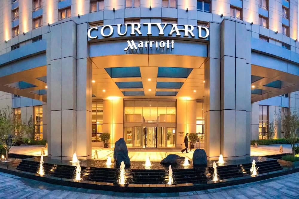 Courtyard by Marriott Tianjin Hongqiao