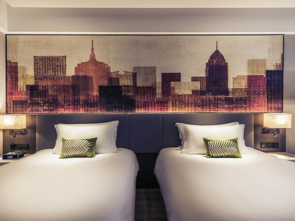 Privilege, Room, 2 Katil Bujang (Single) | Bar mini, peti besi dalam bilik, meja, kalis bunyi