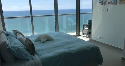 SIMPLY PARADISE New 2017 Direct Ocean Front Luxus-Wohnung auf der 38. Etage