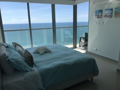 SIMPLY PARADISE New 2017 Direct Ocean Front Luxury condo on the  38th Floor 