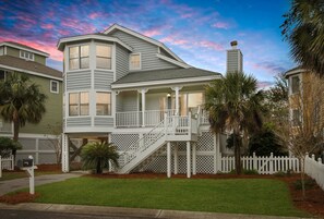 Exterior - Awesome Wild Dunes Home -Just Steps to the Beach - Free WiFi (Isle of Palms)