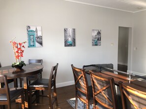 Dining - Are you looking for the best place to stay? You found it! (Oneonta)