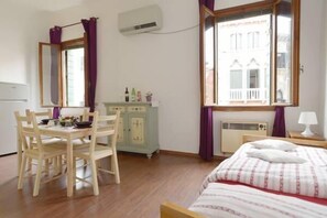 Apartment, 1 Bedroom | Living area