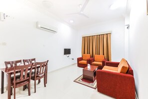 Apartment, 1 Bedroom | Living room