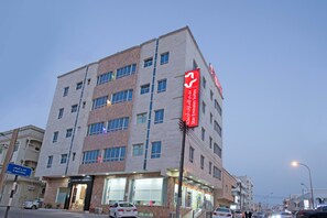 Fachada de la propiedad