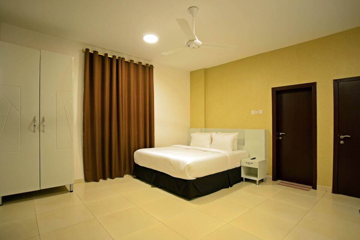 1 chambre, rideaux occultants, chambres insonorisées