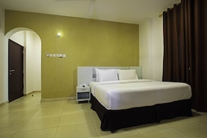 Blackout drapes, soundproofing, iron/ironing board, free WiFi - Star Emirates Inn (Salalah)
