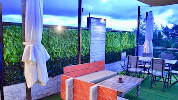 Khu ẩm thực ngoài trời