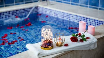 Luxury Double Room, 1 King Bed, Patio (21:00 check in) | Bathroom | Separate tub and shower, jetted tub, free toiletries, hair dryer