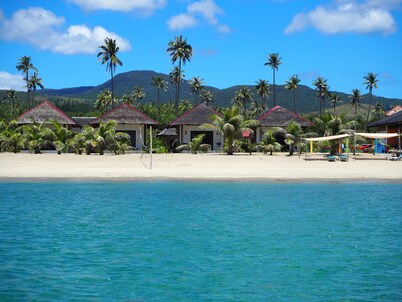 Footprints Beach Resort