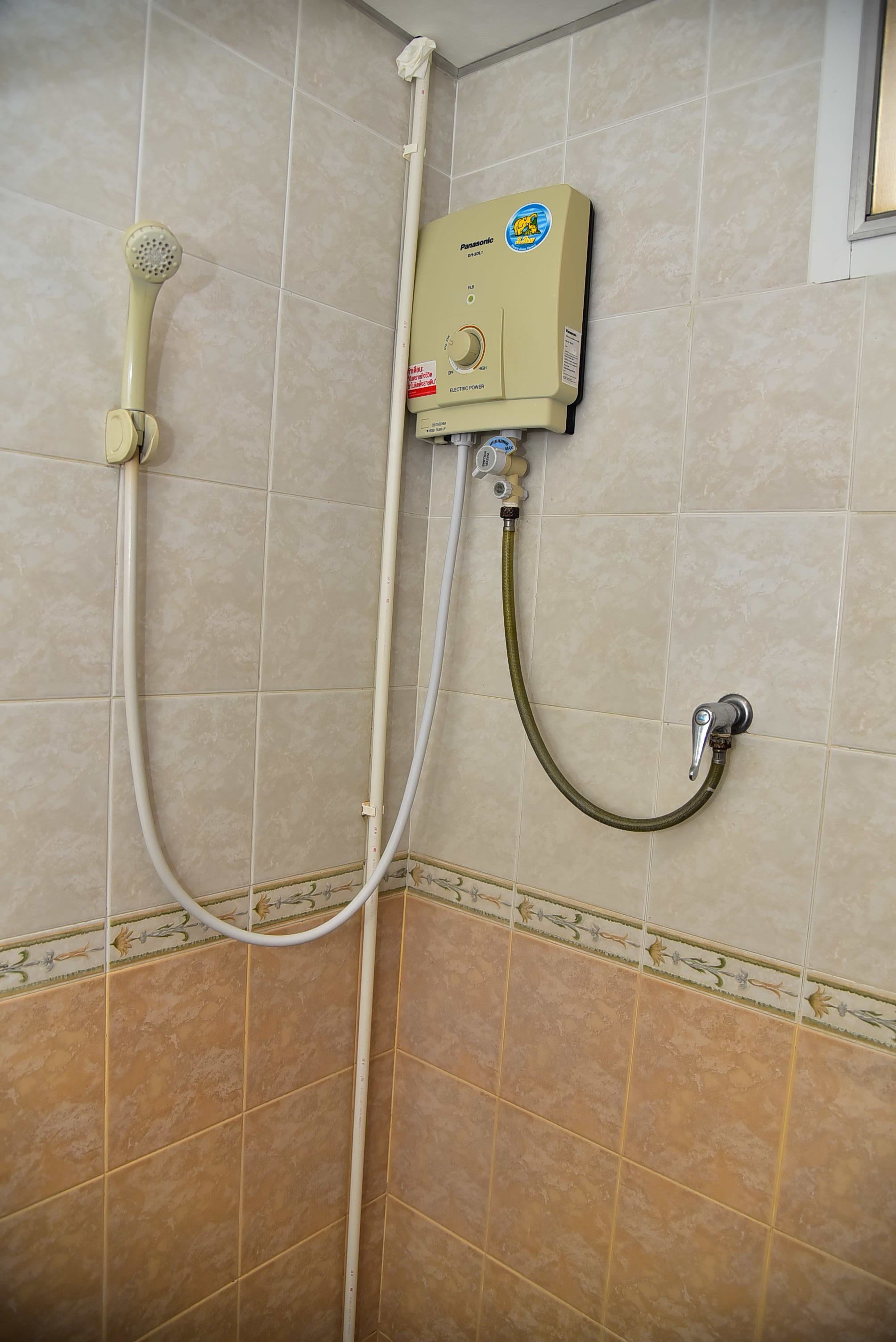 family room | bathroom shower