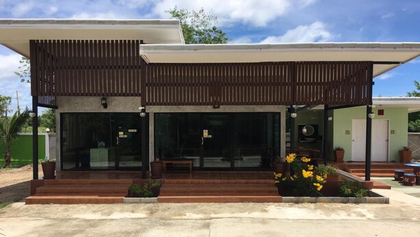 Ảnh chưa phân loại, 1 trong số 29 ảnh, nút