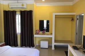 Standard Double Room | Room amenity
