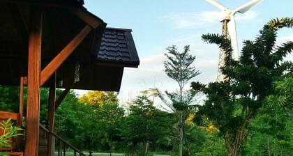 Rai Lung Tui Homestay