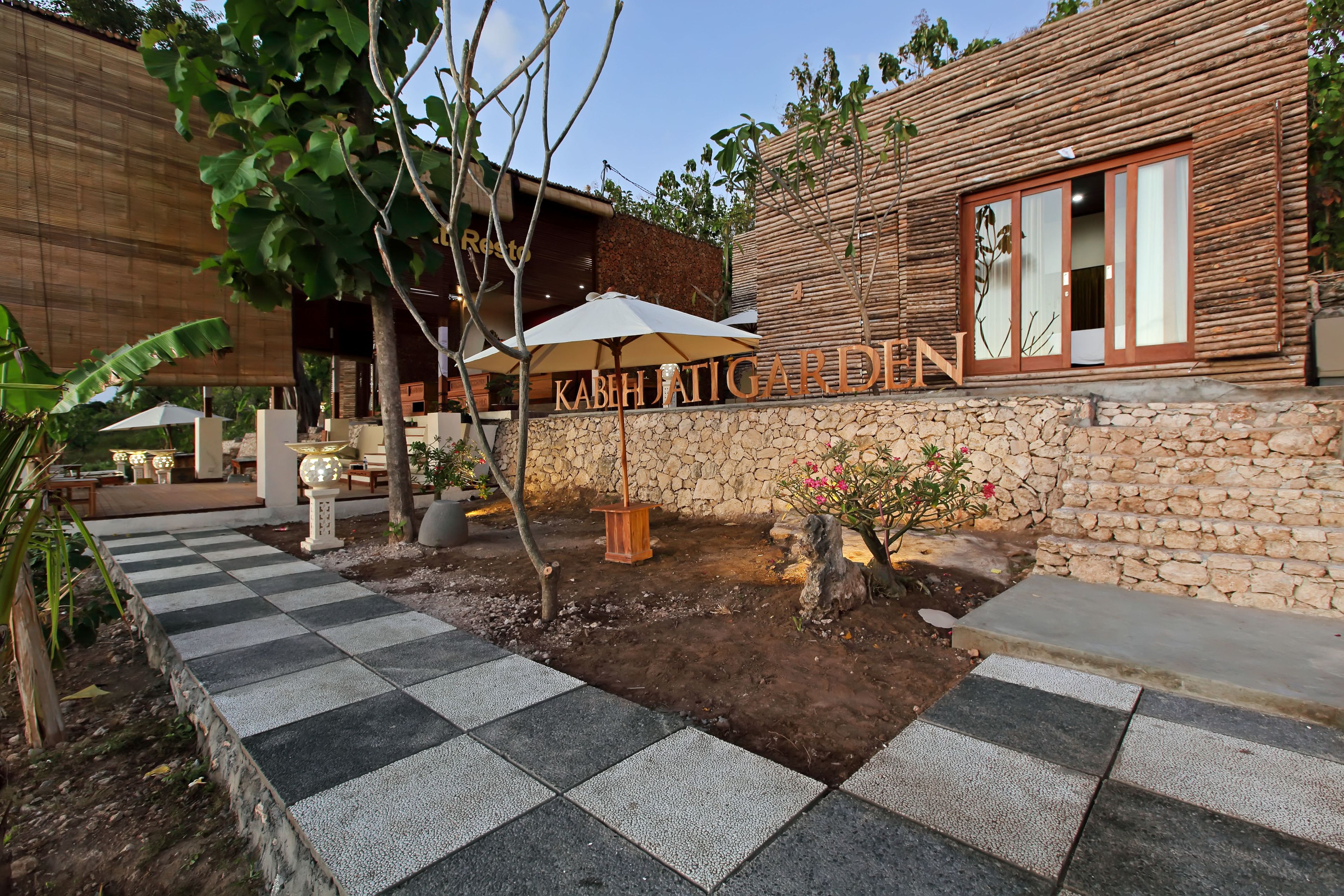 Deluxe Double Room | Terrace/patio