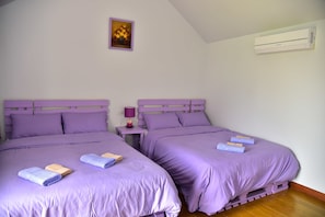 Standard Quadruple Room | Rollaway beds, free WiFi