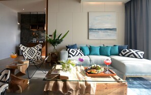 Seaview Pool Nest | エジプト綿のシーツ、高級寝具、ミニバー、セーフティボックス (室内)