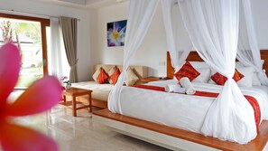 Premium bedding, minibar, in-room safe, individually decorated - Jivana Resort (Kuta)