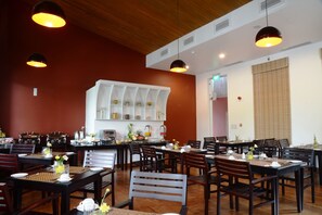 Restaurant - Bagan Star Hotel (Nyaung-U)