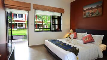 Minibar, in-room safe, desk, soundproofing