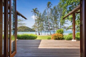 Beachfront Family Villa | View from room
