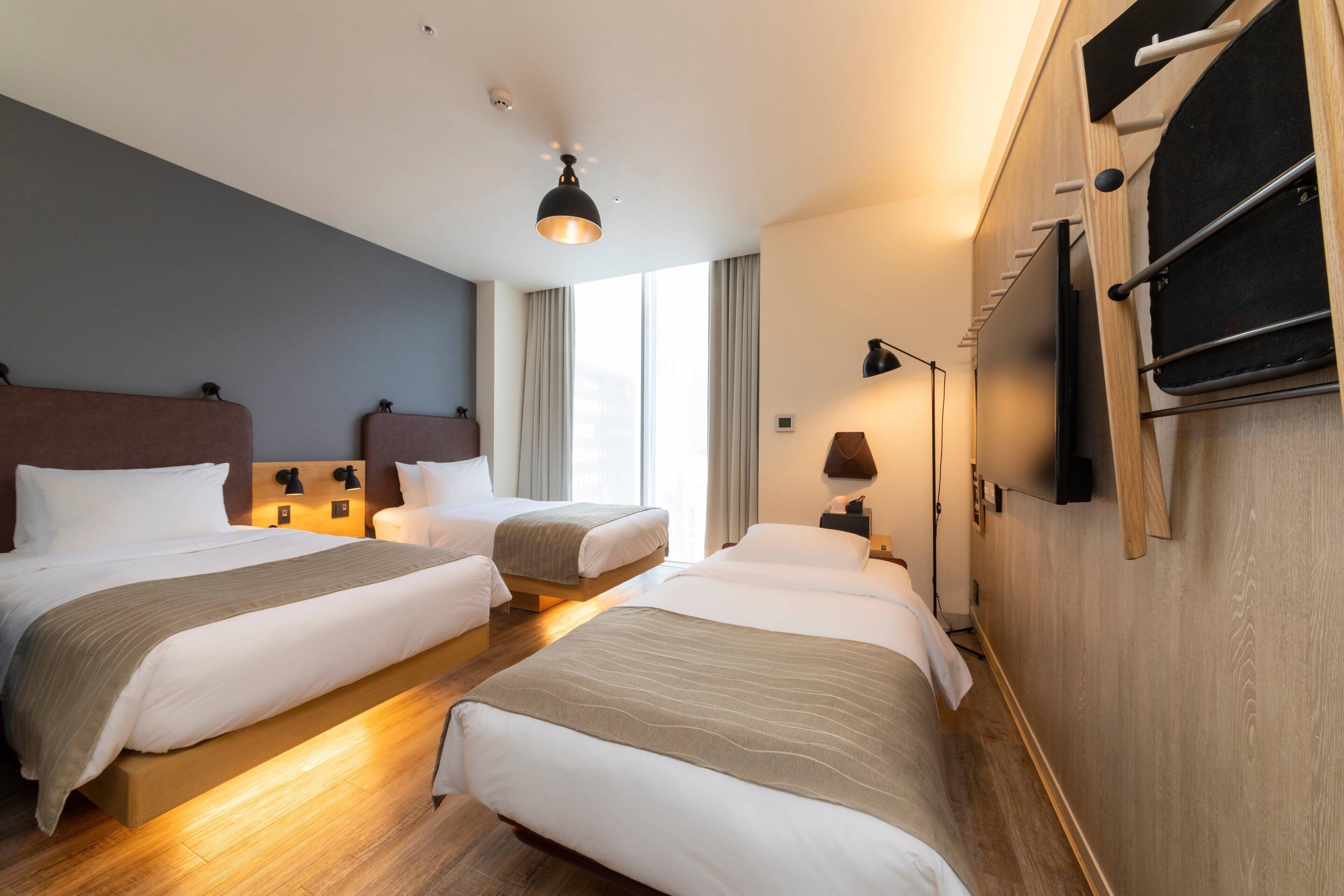 signature room, 2 single beds | premium bedding, down duvets, in-room safe, desk