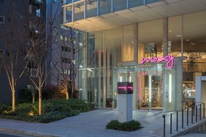 Front of property - Moxy Osaka Honmachi (Osaka)