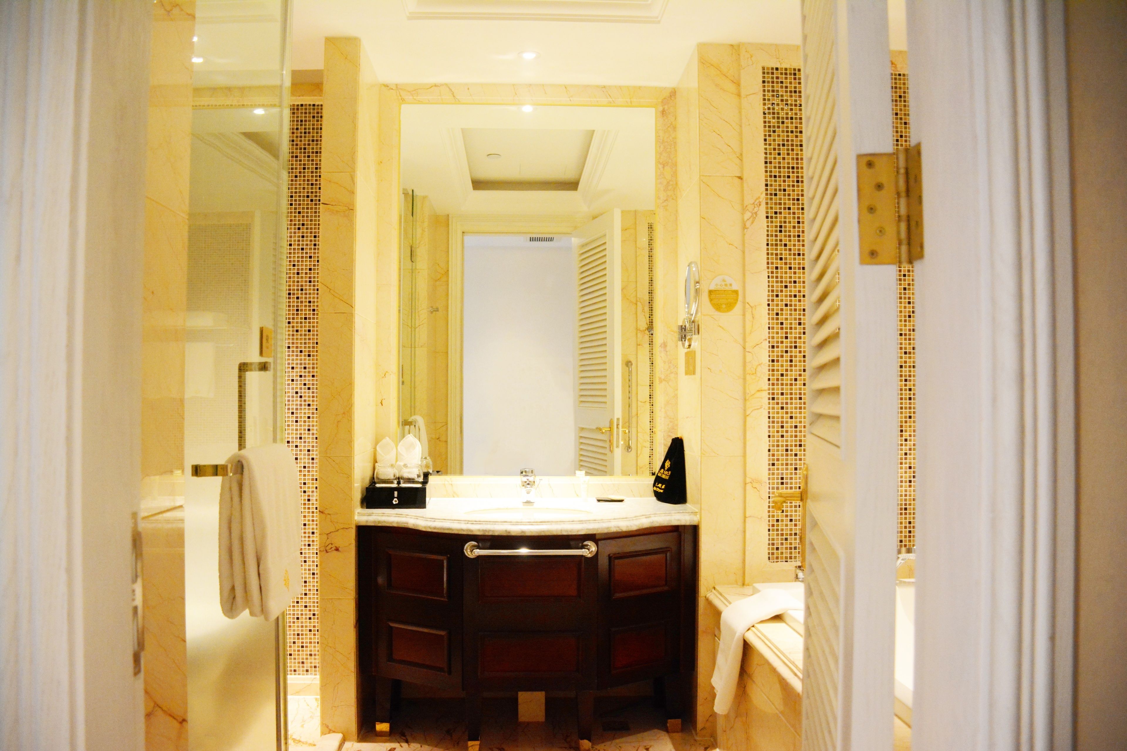 premium room | bathroom sink