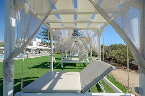 Sundeck - Birikos Hotel & Suites (Naxos)