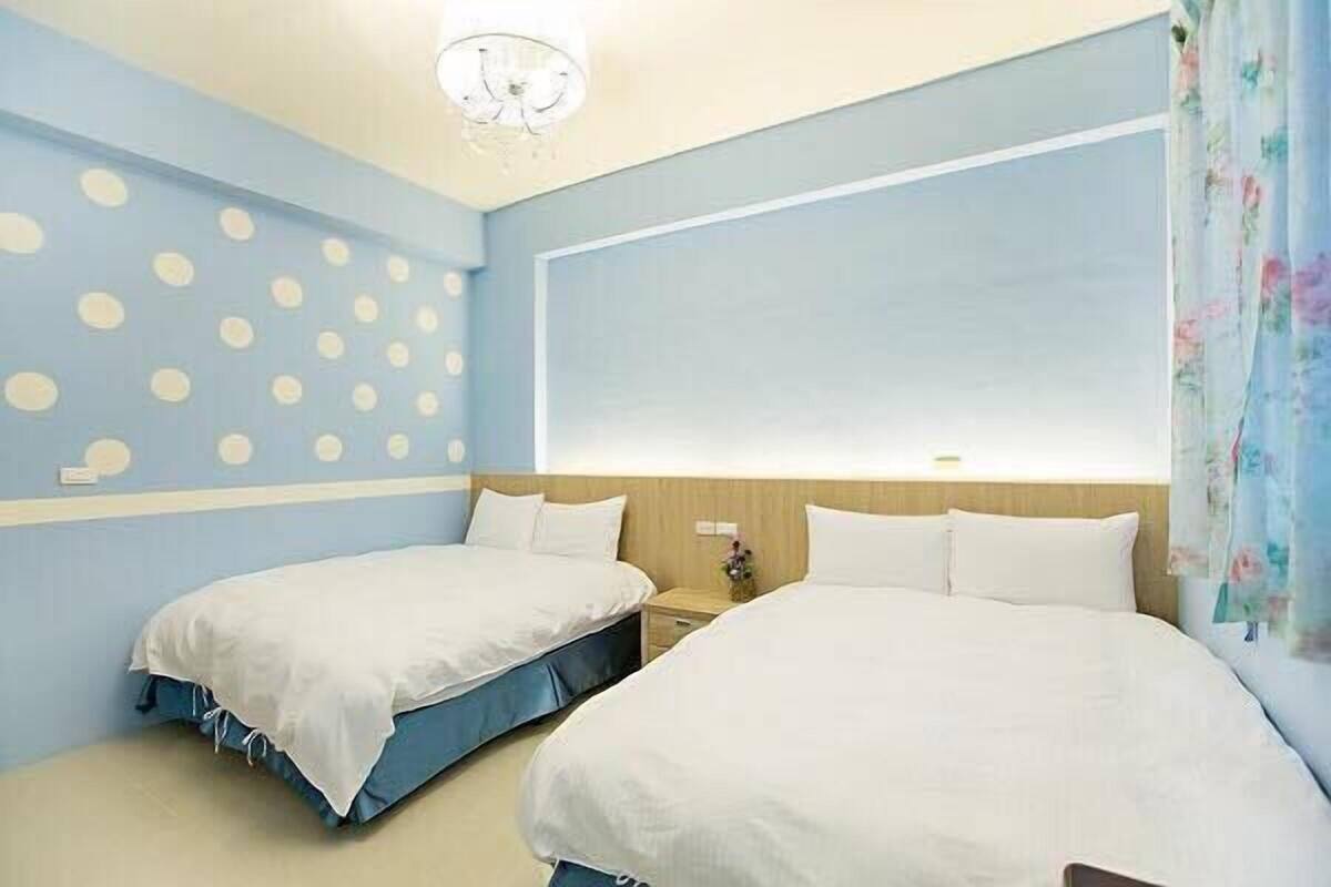 Standard-Vierbettzimmer