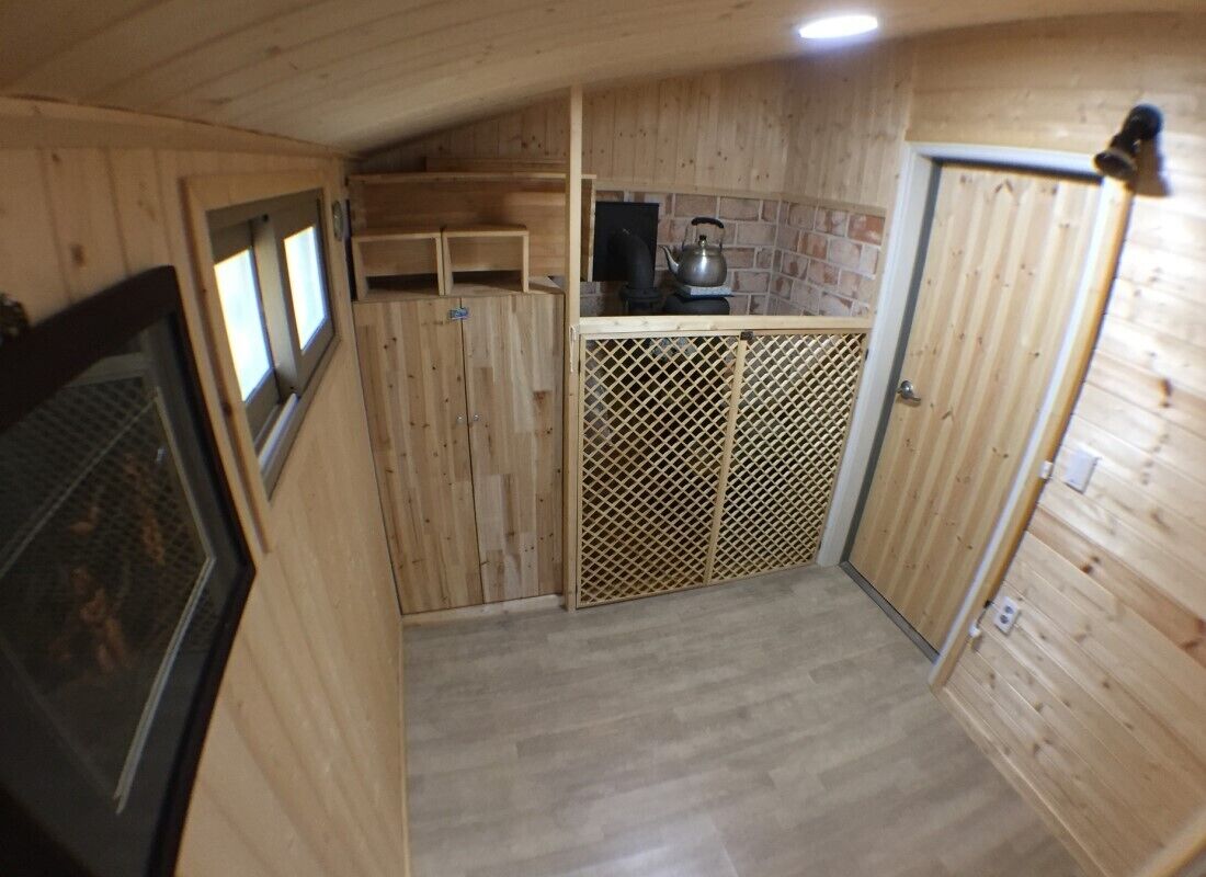 Family Room (Eun Hah Soo) | Free WiFi