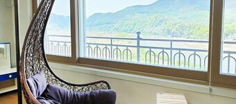 Andong River Sunset Pension