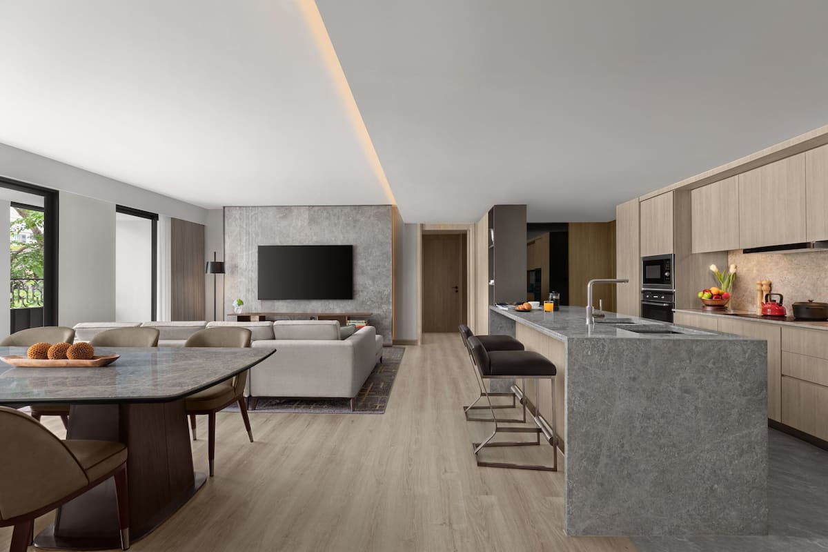 Premier Suite, 3 Bedrooms, Non Smoking, City View | Living room