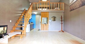 Familien-Maisonette | Wohnbereich | Flachbildfernseher, Fußbodenheizung