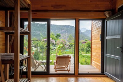 Lemon Garden Lodge