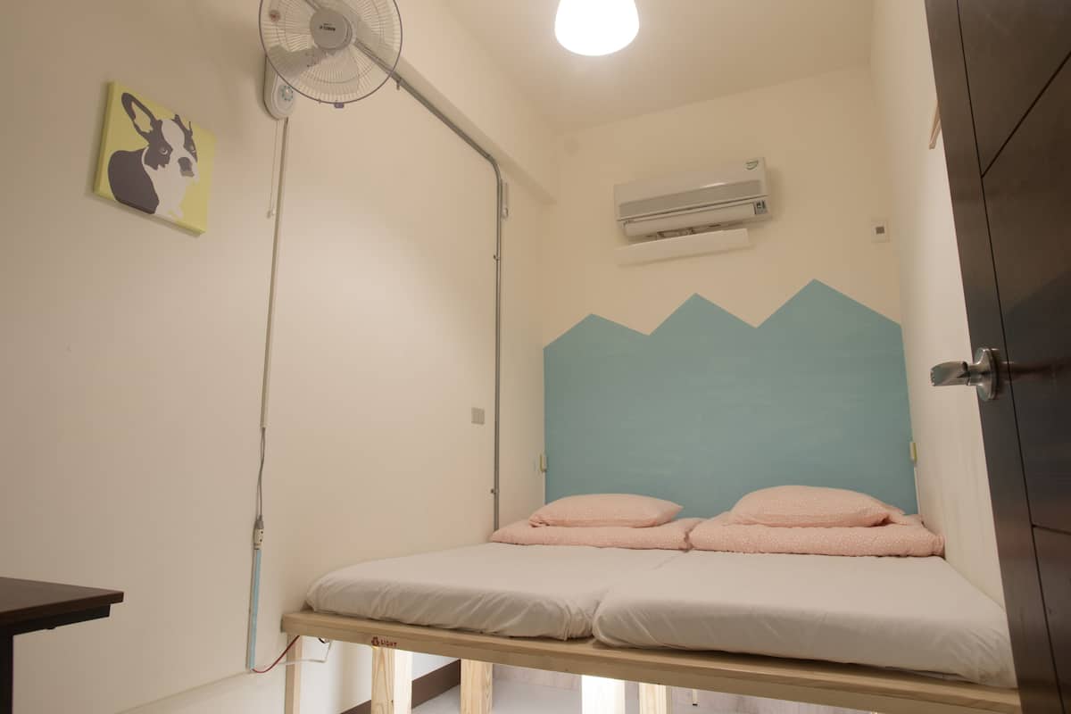 1 chambre, Wi-Fi gratuit, draps fournis