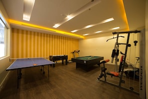 Game room - Raoum Inn Hotel Apartments- Buraydah (Buraydah)