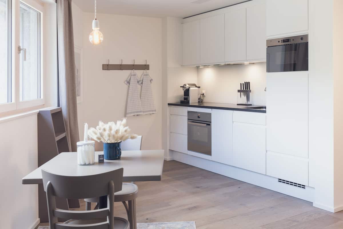 Studio (Cosy) | Premium bedding, in-room safe, desk, soundproofing