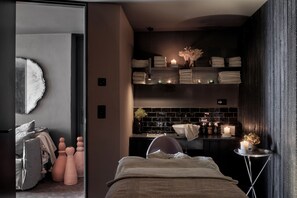 Behandlungsräume für Paare, Sauna, Dampfbad, Körperbehandlungen