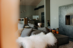 Penthouse, 3 Bedrooms (Overlook) | Premium bedding, in-room safe, desk, soundproofing - OVERLOOK Lodge by CERVO Zermatt (Zermatt)