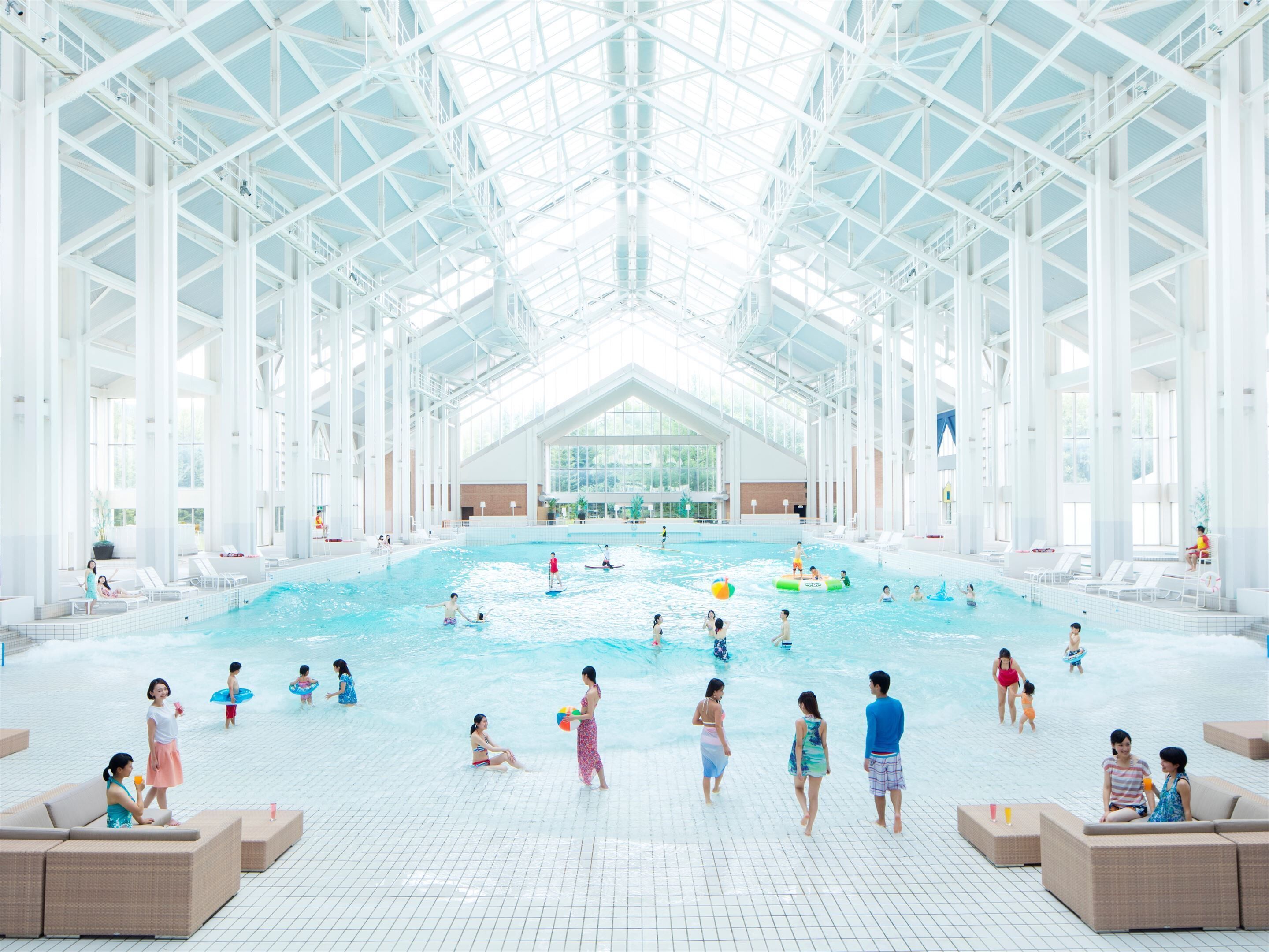 body treatments, aromatherapy, sports massages, facials