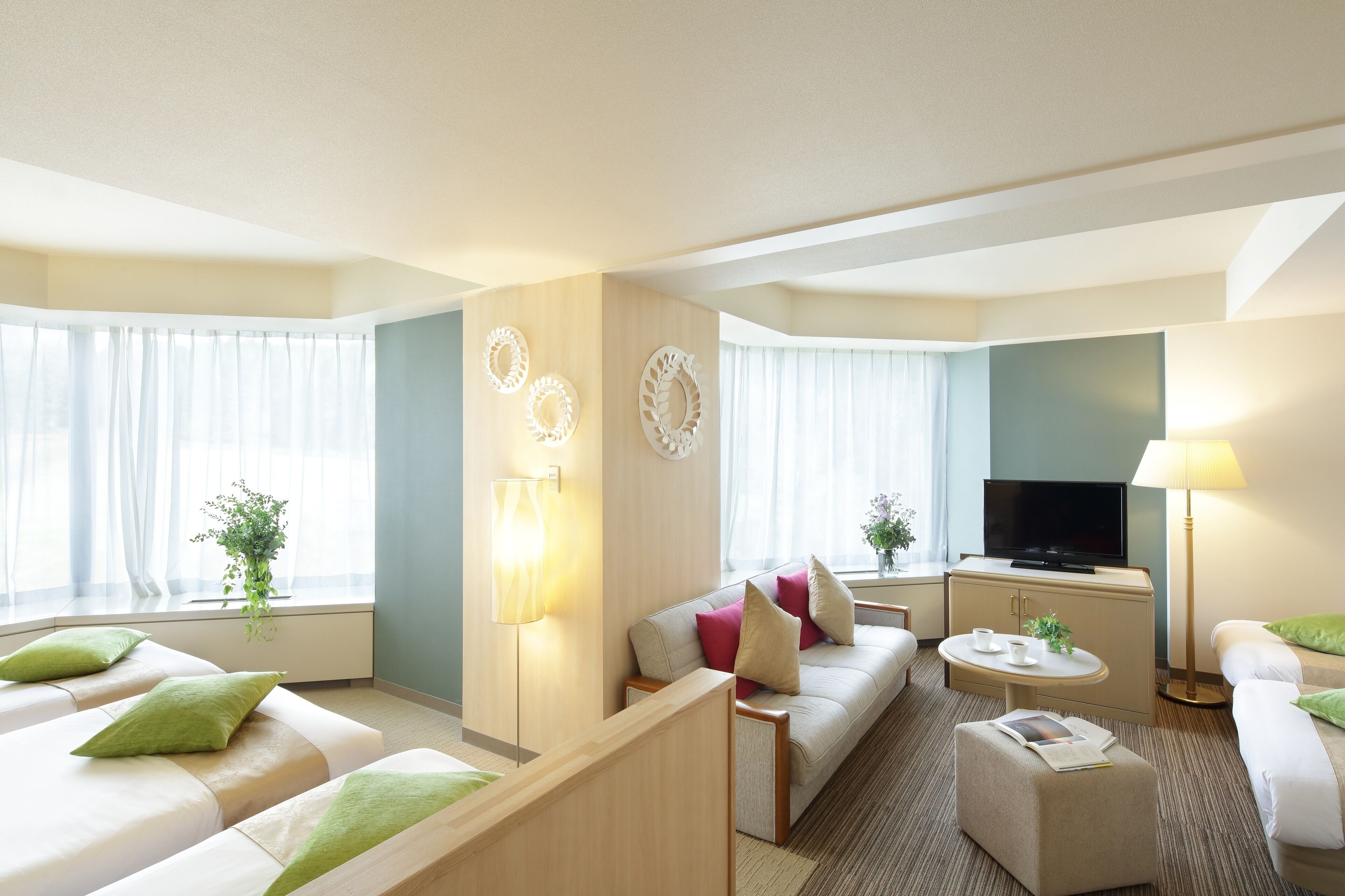 [tower 1] standard quint room (non smoking 50sqm) | in-room safe, blackout curtains, free cots/infant beds, free wifi