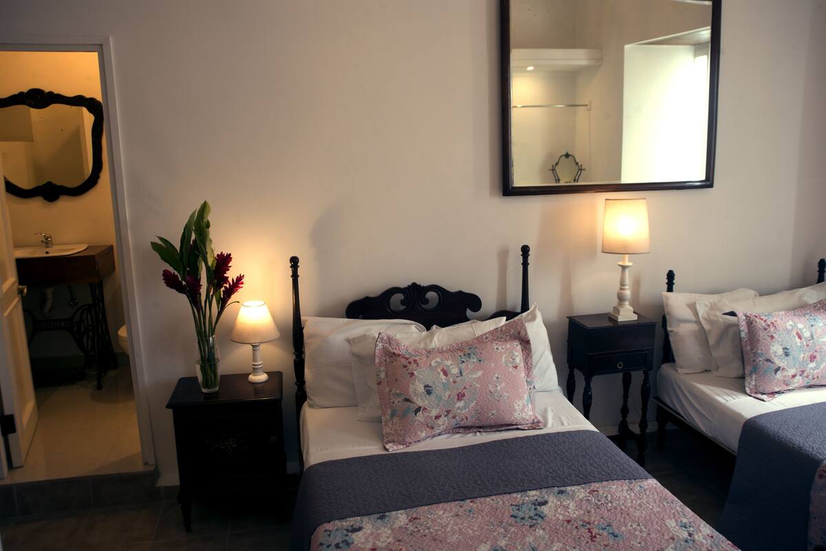 Huoneisto, 2 makuuhuonetta | 1 makuuhuone, tallelokero huoneessa, yksilöllisesti sisustettu