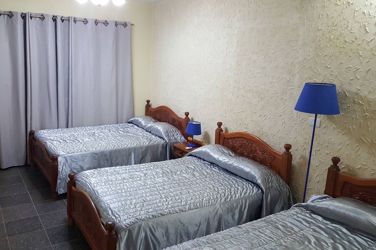 Minibar, in-room safe, bed sheets